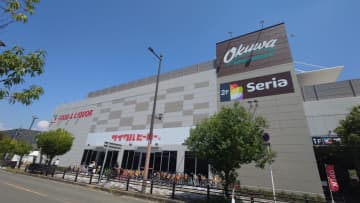 オークワが都市型の新フォーマットを出店！ 「堺市駅前店」開店日レポート