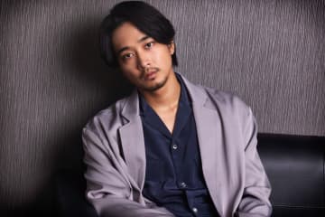 佐藤寛太、『誘拐の日』で意識した“人間らしい”役作り　現場で感じた江口洋介のカッコよさ