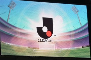 J1の最新順位を「誰が予想できた？」　上位勝ち点4差に6チーム…「稀に見る団子状態」