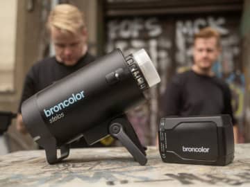 色温度を変えられるモノブロックストロボ「broncolor Stelos 800L」