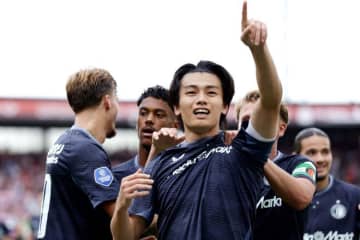 「コツ？ 言語化するとパッとしないかな」開幕３戦４発の上田綺世が明かす“絶好調のワケ”。ファン・ペルシ監督も「エリア内の動きがとびきり良いんだ」とベタ褒め【現地発】