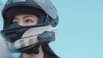 バイク用インカムブランド ASMAX のフラッグシップモデル「F1 Pro／エフワン・プロ」がカスタムジャパンから9月上旬発売！（動画あり）