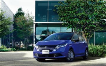 日産、「ノート」シリーズを一部仕様向上　新カスタムモデルも発表