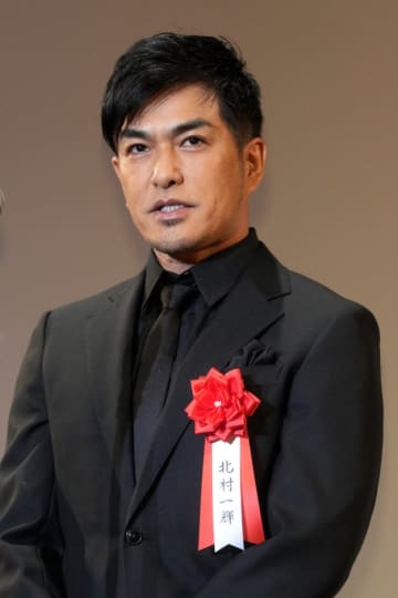 「わぁ！」北村一輝、トレーニング中のショットに驚きの声「身体ヤバっ」「二の腕の筋肉すごい」