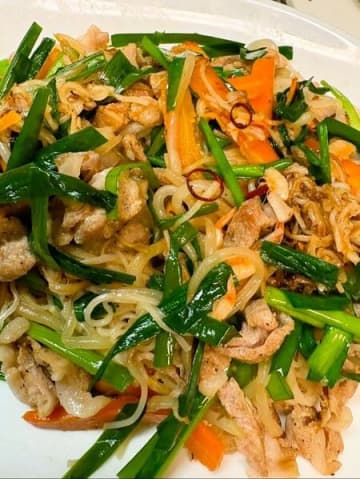 どこかエスニックな感じの＜そうめんチャンプルー＞