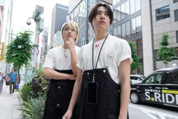 『タイムレスマン』松島聡＆猪俣周杜vs橋本将生＆篠塚大輝の対決ロケ「アーユーハングリーマン」後半戦