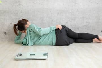 『楽なほうにばかり流れやすい人』の特徴4選 改善する方法とは