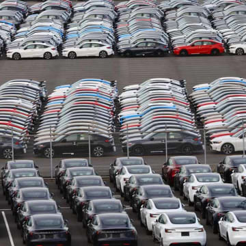 関税15%の実施見通せず…国内自動車メーカーの減益拡大続く