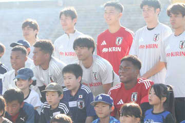 森保J、米国遠征の練習スタート　三笘別メニュー調整…前田&菅原がピッチに姿を現さず