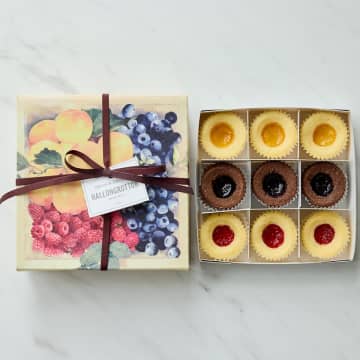 小さな新作焼き菓子でティータイムはいかが？ DEAN & DELUCA／ディーン&デルーカ  スウェーデン伝統菓子「ハッロングロットル」