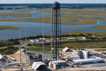 ロケットラボ、第3発射施設を米国に開設–中型ロケット「ニュートロン」を打ち上げ