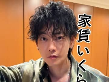 佐藤健、ピアノ4台と広大リビングの超豪華自宅を初公開「家賃100万は越えてるだろうなぁ」「ガチの住んでる家!?」の声