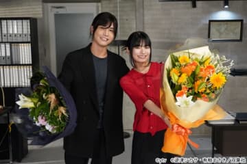「DOCTOR PRICE」撮影終了に岩田剛典「戦いのような4か月」バディ蒔田彩珠と抱擁