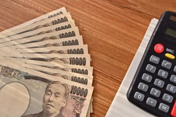 老後の一人暮らしは「月15万円」あれば足りる？ “生活費”はどれくらい必要？