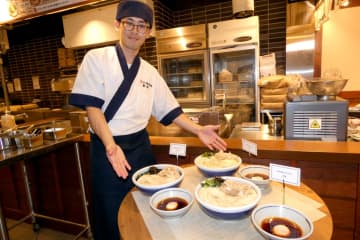 丸亀製麺、あえて月見商品を出さないことを決断～冷たいうどん2商品を発売