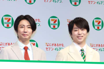 櫻井翔＆相葉雅紀がCM共演、嵐の曲聴いて「思い出を語ってました」　スタッフは驚き？「5人だとない」