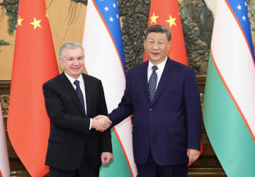 習近平主席、ウズベキスタン大統領と会見