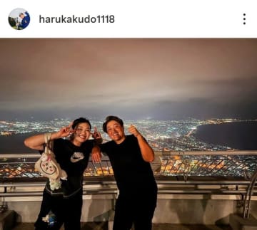 工藤遥加&葭葉ルミが函館の夜景とグルメで贅沢リフレッシュ！ 「夜景も料理も最高！」と反響続々