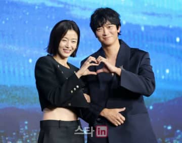 カン・ドンウォン、21年ぶりにドラマ「北極星」出演の理由は？…「チョン・ジヒョンのおかげ」