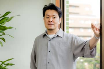 夕やけニャンニャン、夢で逢えたら……土田晃之がハマった、80～90年代のバラエティ番組「変わり者ばっかりの世界だった」