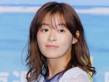森七菜、誕生日を迎えて24歳に　ケーキ片手の笑顔に「世界一可愛い」「生まれてきてくれてありがとう」