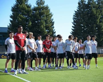 安藤の不参加でE-１組は６人。欧州組との熾烈な競争で生き残れるか。手薄な守備陣で荒木、望月は注目すべき存在【日本代表】