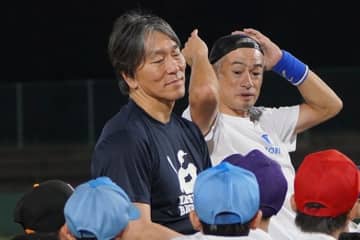 松井秀喜氏“能登初ホームラン”に子どもたち大歓声　イチロー氏は「2人でできたら」とサプライズ参加