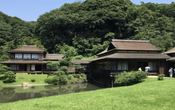 トラベラーズチョイス選出の三溪園は、ただの庭園ではなかった。口コミで判明した建築のテーマパークとしての正体