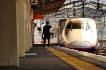 ＪＲ四国が高卒向けエリア採用を新設　入社５年間の昇給幅を縮減