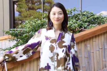 小池栄子、45歳を目前に控えて見据える未来「小池栄子が出ているから見てみようかなと思ってもらえる存在でいたい」　劇団☆新感線「爆烈忠臣蔵〜桜吹雪 THUNDERSTRUCK」【インタビュー】
