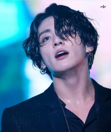 除隊したらこの苦しみ…「BTS」JUNG KOOK、防犯しても相次ぐファンの不法侵入に本音