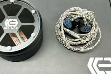 ICE LAB、「静電型ドライバーに匹敵する高域表現」の5BAイヤフォン