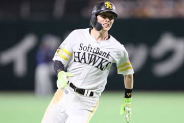9回裏「終わったと…」　悲鳴が大歓声に変わる3秒間　周東佑京の超絶プレー「鳥肌立った」