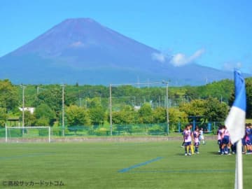 日大体育大会(高校の部)サッカー競技会は2日目が開始