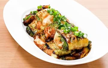 SNSで大人気！チーズがとろけて絶品「とろ～りなすキムチ」の作り方