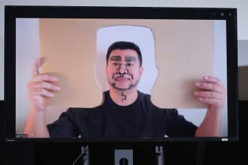 アタック西本、イベントでオフの姿映るハプニング「ママ、メイク落とし持ってきてくれない？」