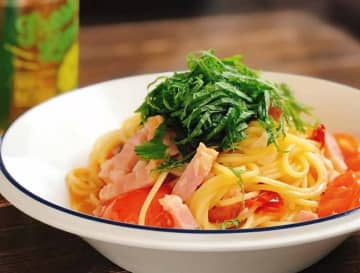 やみつき間違いなし！「トマトとにんにくのパスタ」の作り方