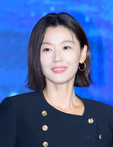 “超豪華タッグ”に期待！『星から来たあなた』チョン・ジヒョン、イ・ビョンホンと米ドラマリメイク作で共演か？「検討中」
