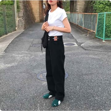 「深めグリーン」がいい味出してる！【PUMA】大人が履きたい「スピードキャット」って？