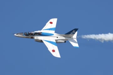 「三沢基地航空祭」プログラム発表！ブルーインパルス・日米戦闘機が登場