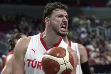 【ユーロバスケット2025】シェングン率いるトルコが無傷の４連勝！グループ最終戦はヨキッチのセルビアと激突＜DUNKSHOOT＞
