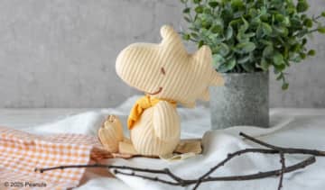 ウッドストックがテーマの新商品が登場！　もこもこ刺しゅうの「ダイカットクッション」など展開