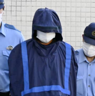 高校盗撮の記録媒体100点押収　先入観排除し『見せる防犯』を
