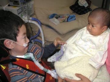 生後10カ月で先天性ミオパチーと診断。四角い空を見ながら気象予報士を夢見た少年【体験談】