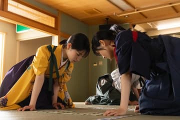 ドラマはクライマックスへ、當真あみ（めぐる）と原菜乃華（凪）が遂に激突：「ちはやふる」最終回あらすじ