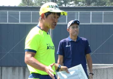ブラジルに留学してプロを目指した坂戸高サッカー部の大久保亮祐監督　30歳で教員採用試験に合格