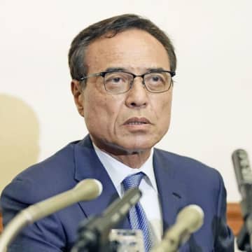 サントリーHD新浪前会長に進退を「委ねられた」同友会の当惑…違法薬物疑惑に潔白強調、代表幹事は辞めず