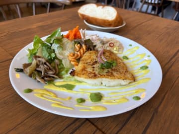 [鶴ヶ峰]大発見！オシャレ空間！パティシエと料理人のコラボ？！「ビストロクー」さん