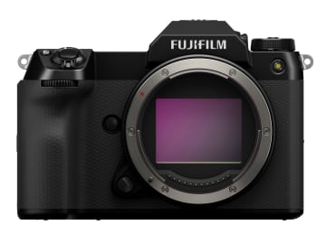 富士フイルム「GFX100S II」に最新ファームウェア　セキュリティ強化でアプリの接続手順が変更に