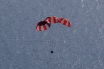インド、有人宇宙船のパラシュート試験–無人飛行第1弾は2025年内を予定